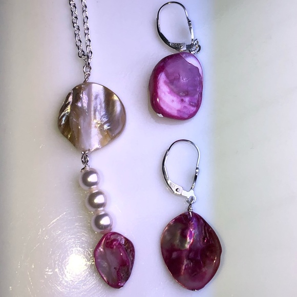 Pearl Set - Picture 1 of 1